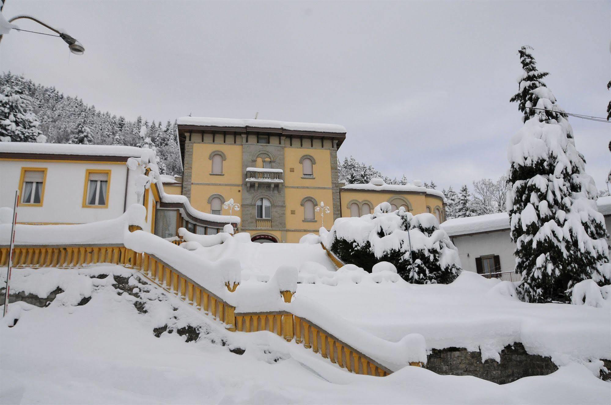 Hotel San Marco Sestola Esterno foto